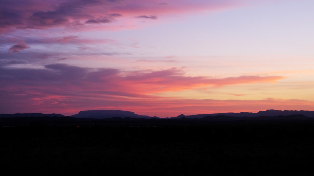 Spreading across the sky —Sigurður Pálsson, translated by Martin Regal